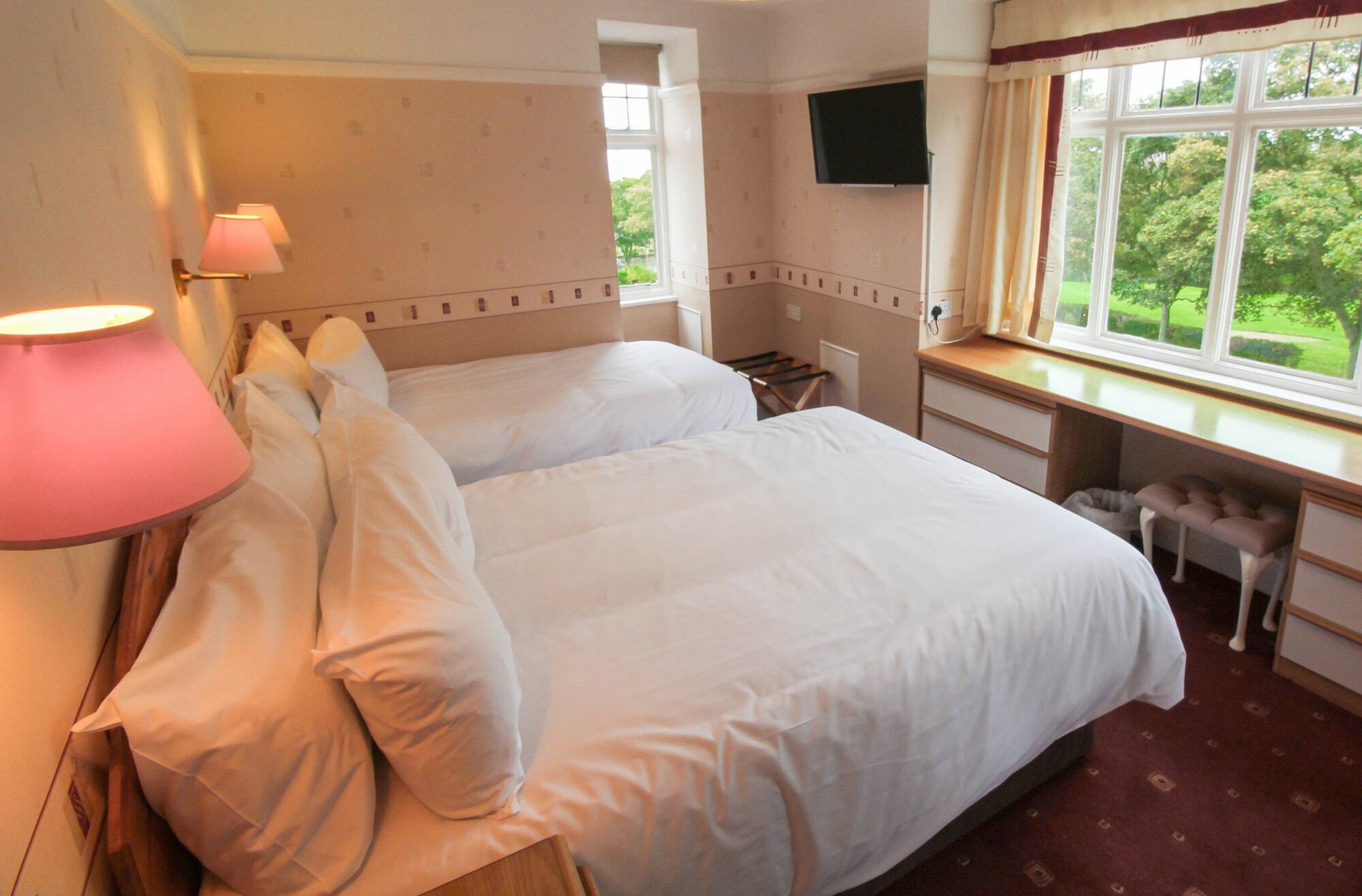 Ryndle Court Hotel Scarborough Dış mekan fotoğraf